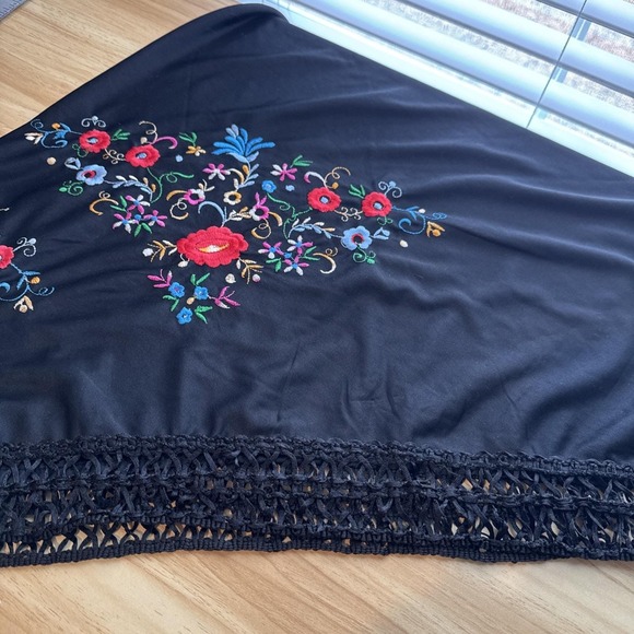 VTG Black Polyester Floral Embroidery Piano Triangle Shawl‎ Boho Hippie Shrug main image 3